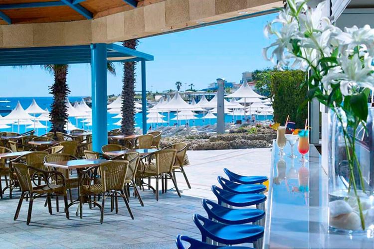www-cz-hotels-43-70-1329-grecja-rodos-helea-family-beach-resort-bar-przy-plazy
