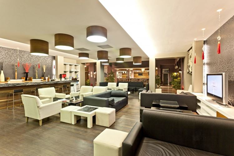 hotels-turecko-egejska-riviera-marmaris-yaniklar-club-tuana-fethiye-25-lobby
