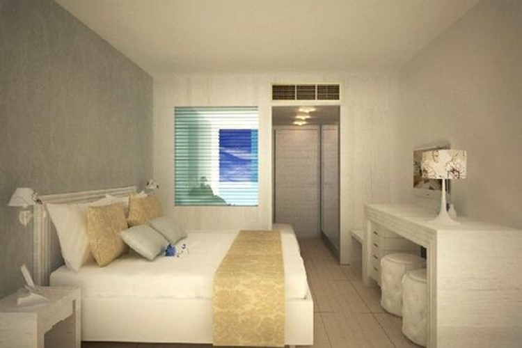 Small-hotelimages-leonardo-laura-beach-splash-resort-281764-3