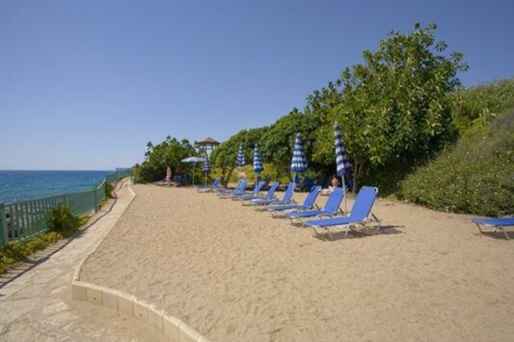 Small-hotelimages-leonardo-laura-beach-splash-resort-281764-6